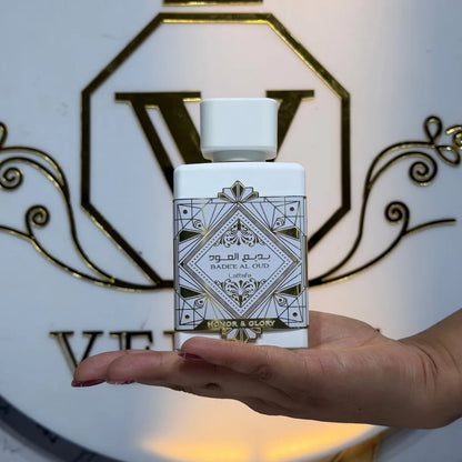 Fragancia Inspirada En Bade’e Al Oud Honor & Glory Lattafa (Estuche Lujo)